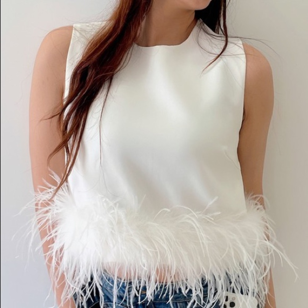 Putting On The Ritz Feather Trim White Top - Picture 3 of 16